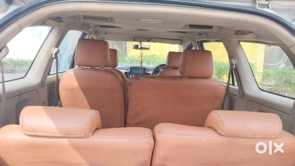 Toyota Innova 2.5 Ev Diesel Ms 8 Str Bsiii, 2009, Diesel