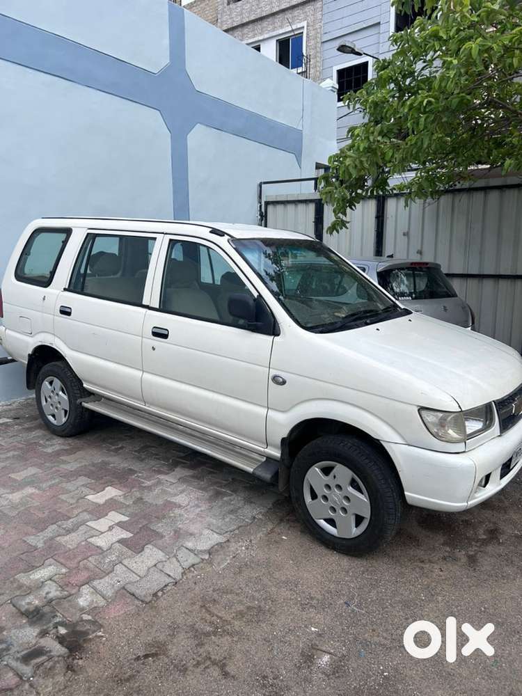 Tavera 2.5 L