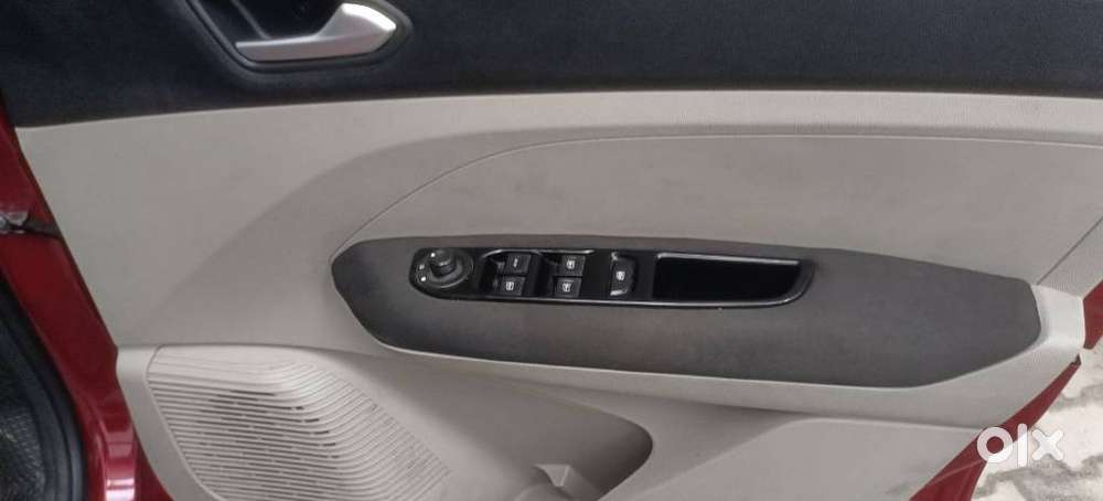 Renault Triber Rxz, 2020, Petrol