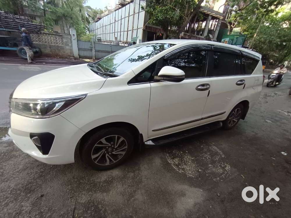 Toyota Innova Crysta 2.4 V 7 Seater 2022 Diesel Manual Single Owner