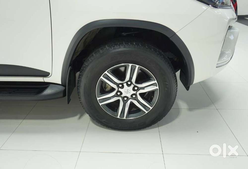 Toyota Fortuner 4x2 At 2.8 Diesel, 2022, Diesel