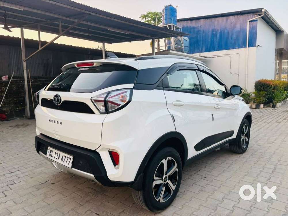 Tata Nexon 1.5 Revotorq Xz, 2023, Petrol