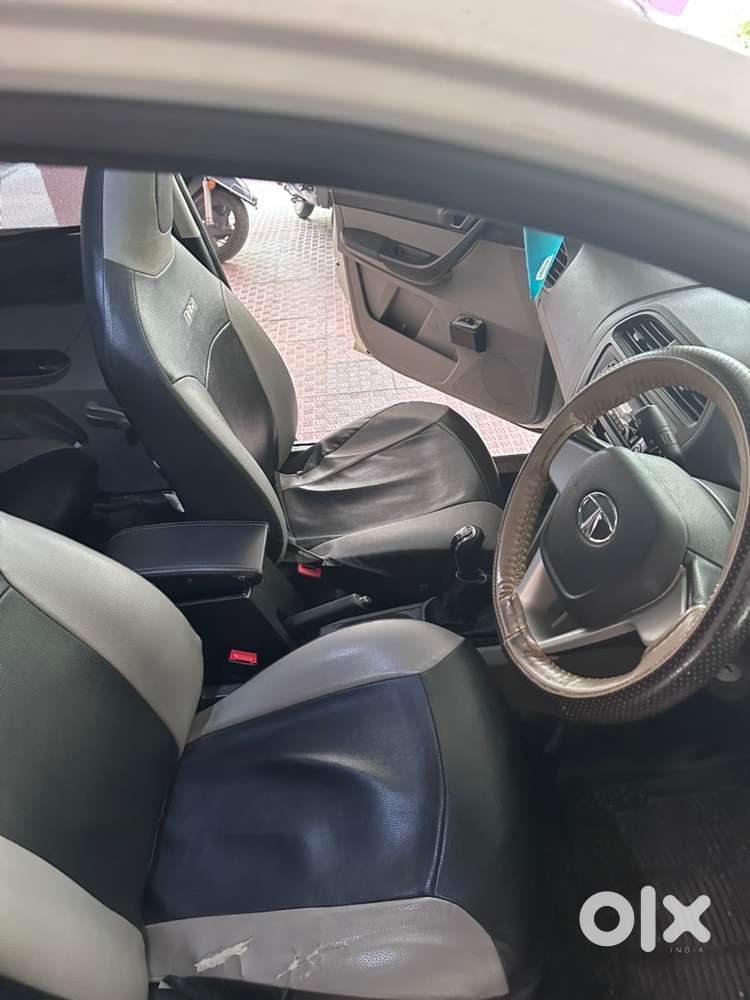 Tata Tiago Petrol 2017