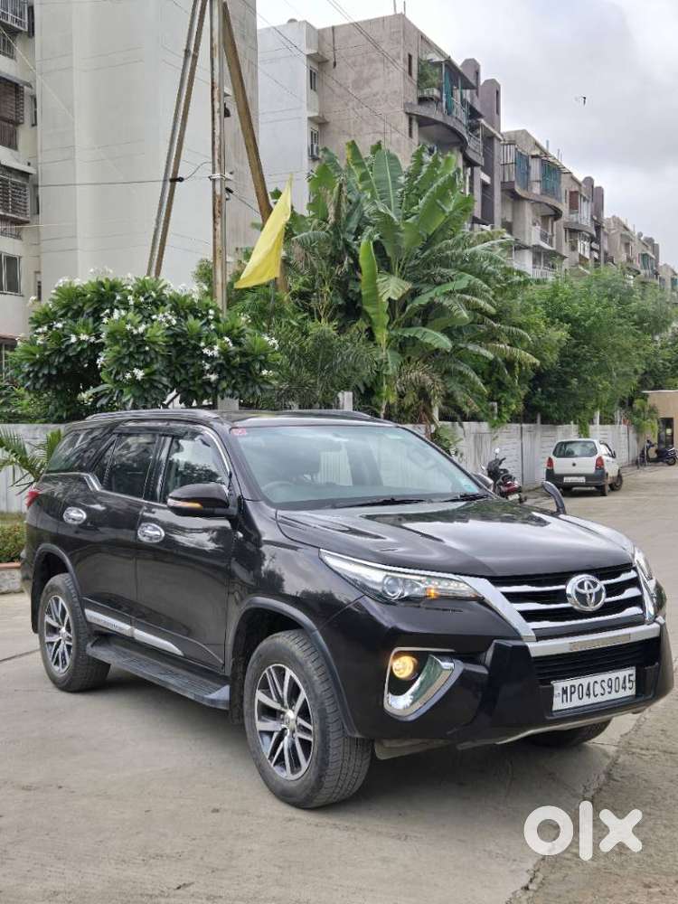 Toyota Fortuner 4x4 At, 2017, Diesel