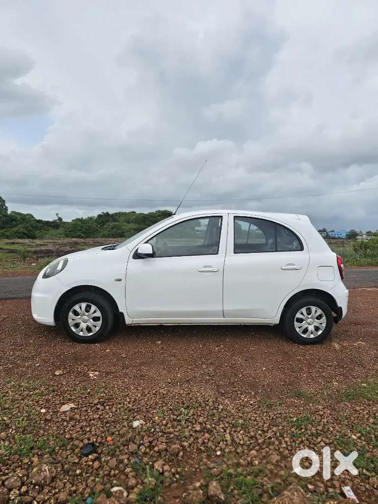 Nissan Micra Active 2015 Petrol 96000 Km Driven