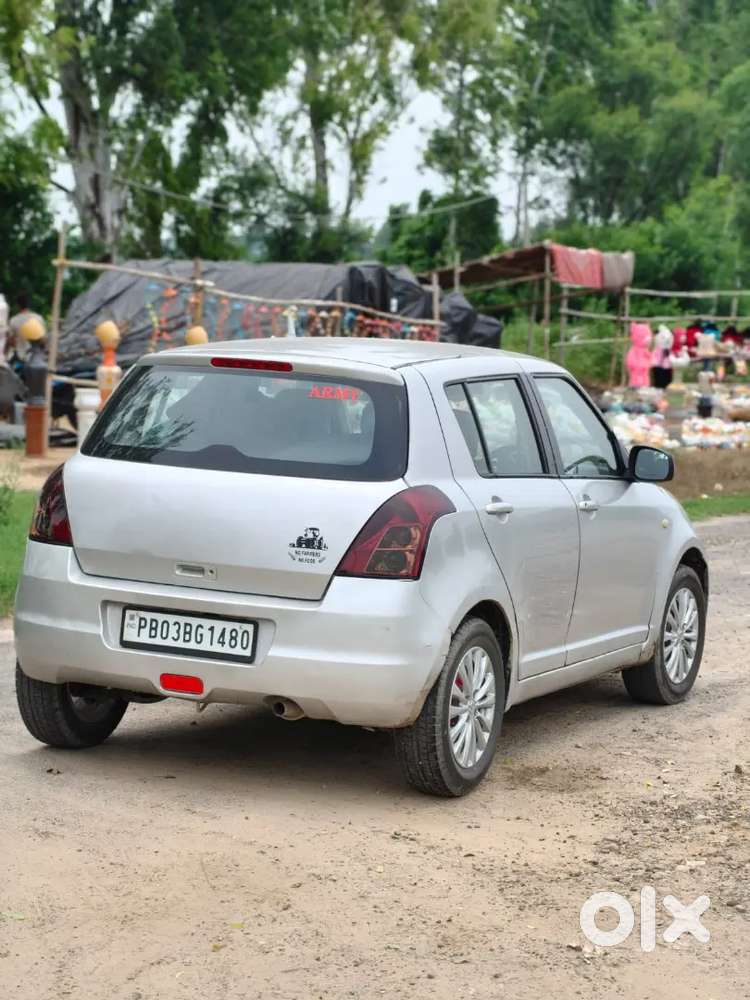 Maruti Suzuki Swift Vxi 2010