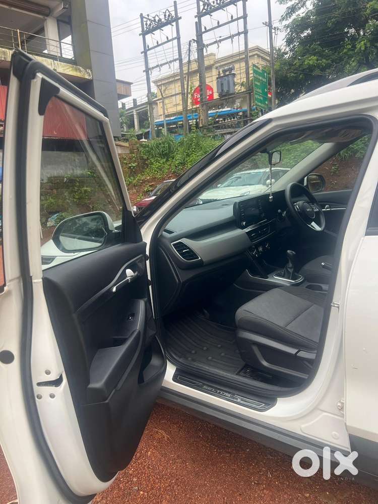 Kia Seltos 2021 Petrol 46200 Km Driven