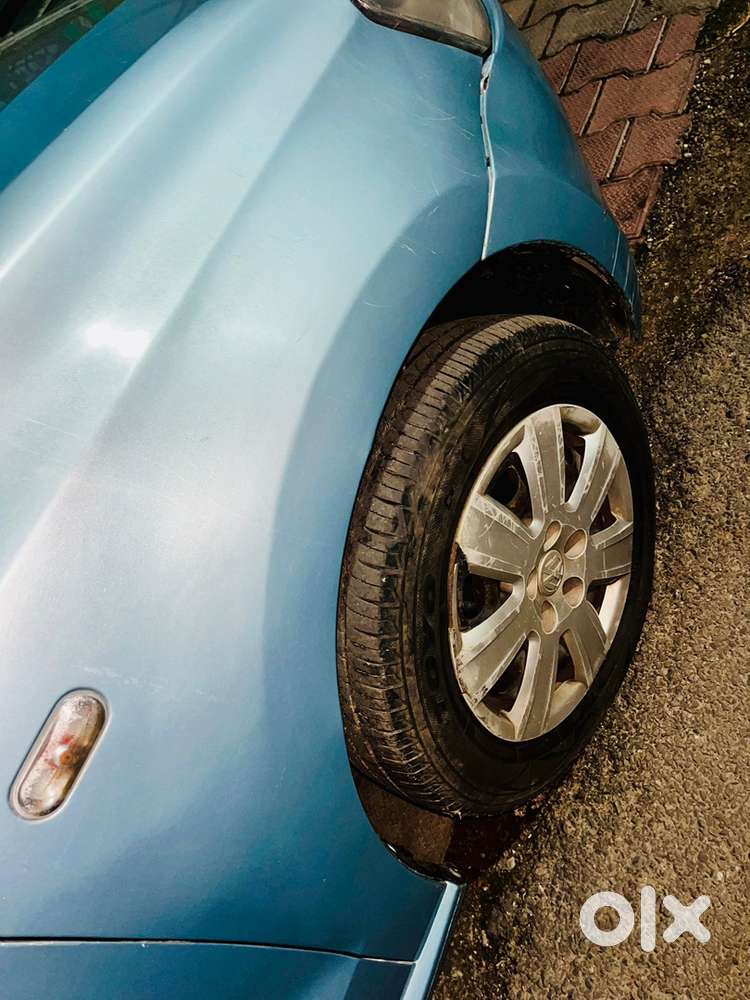 Volkswagen Polo Cng & Hybrids Well Maintained