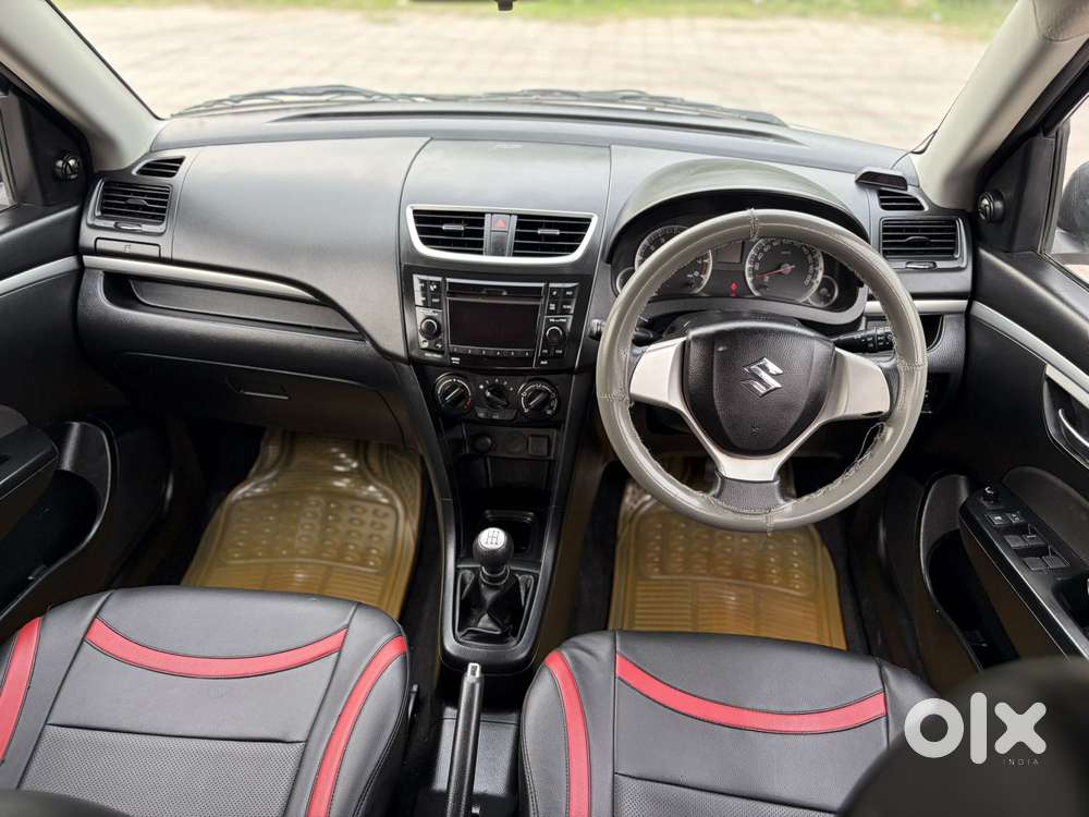 Maruti Suzuki Swift Vxi With Abs, 2012, Petrol