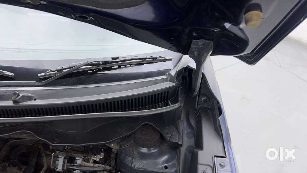 Maruti Suzuki Xl6 1.5 Zeta At, 2023, Petrol