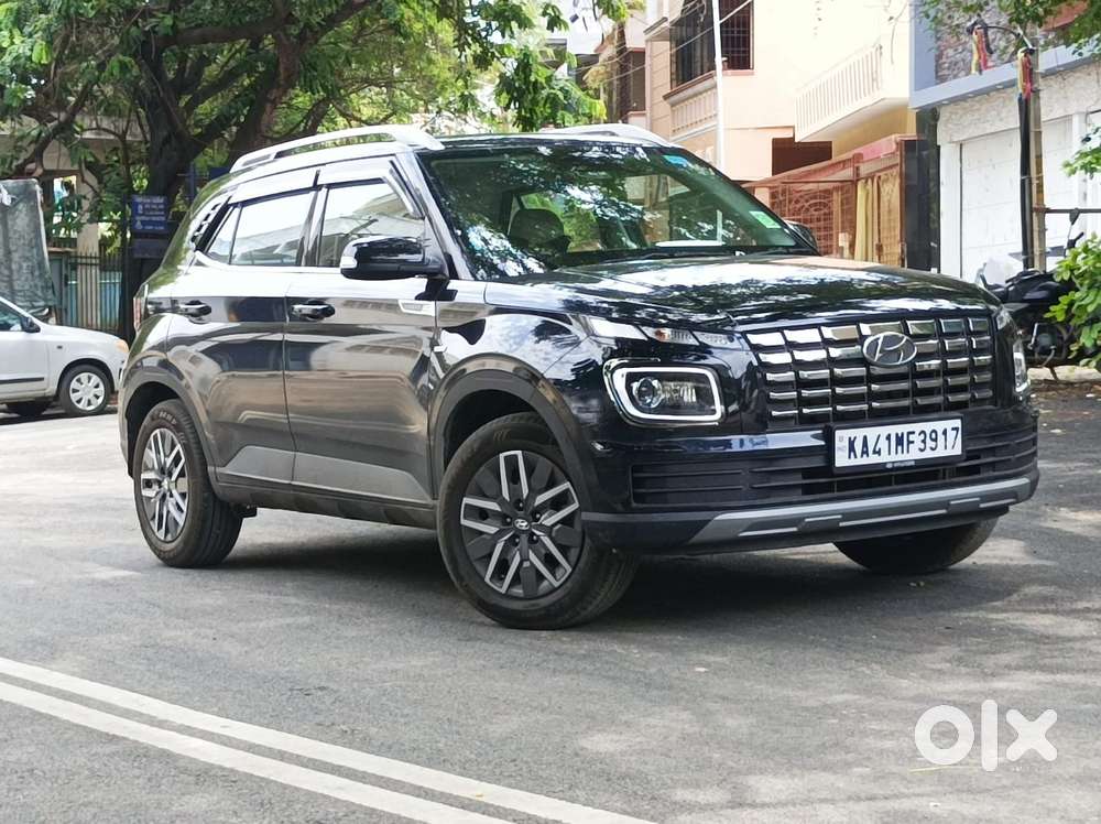 Hyundai Venue 1.0 S (o) Turbo Dct, 2024, Petrol