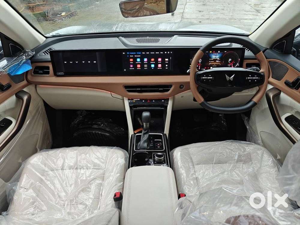 Mahindra Xuv 7xo Ax7 Diesel At, 2026, Diesel