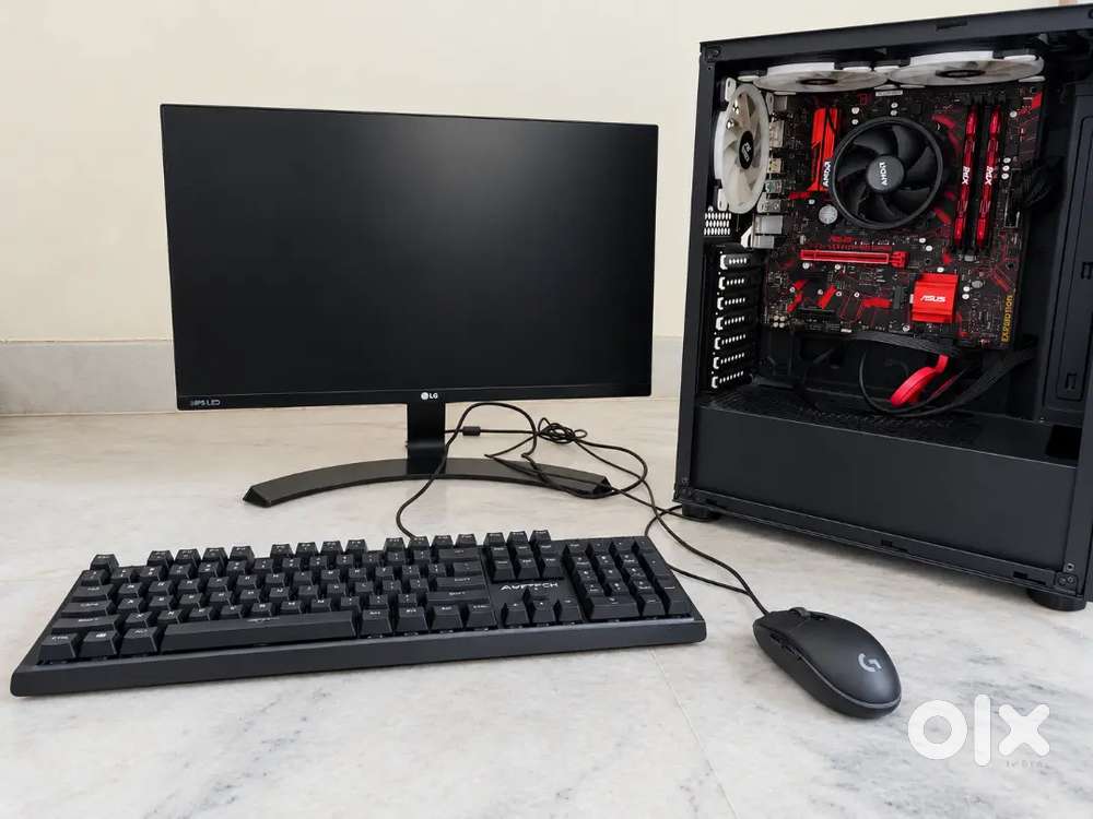 PC (Personal Computer)