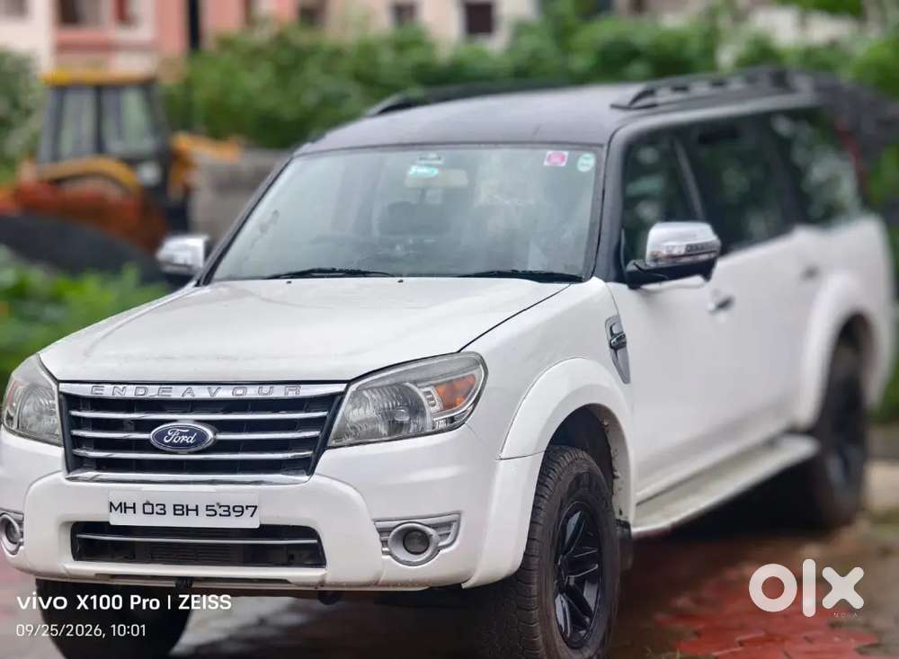Ford Endeavour Hurricane 2013