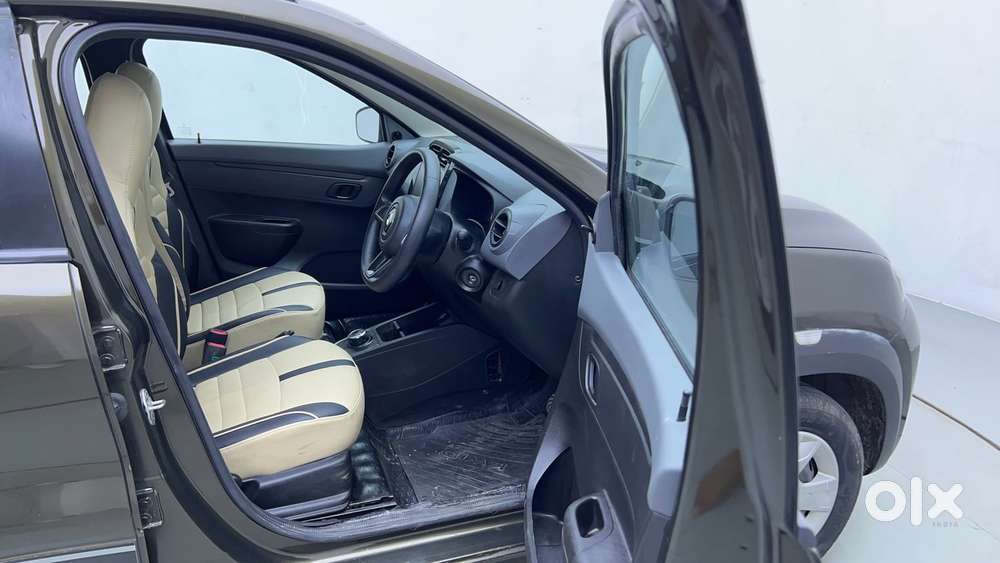 Renault Kwid 2019-ongoing 1.0 Rxt Amt (o), 2021, Petrol