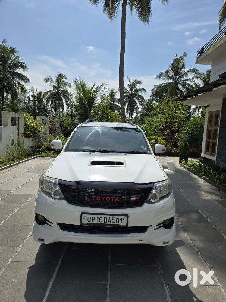 Toyota Fortuner 3.0 4x2 Automatic, 2015, Diesel