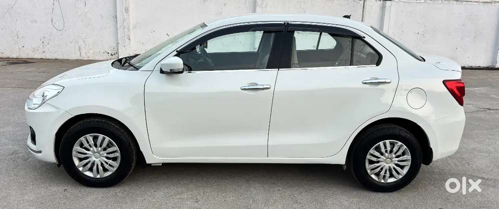 Maruti Suzuki Dzire 2017 Petrol 87000 Km Driven