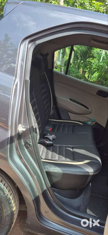 Hyundai Santro Magna 2021