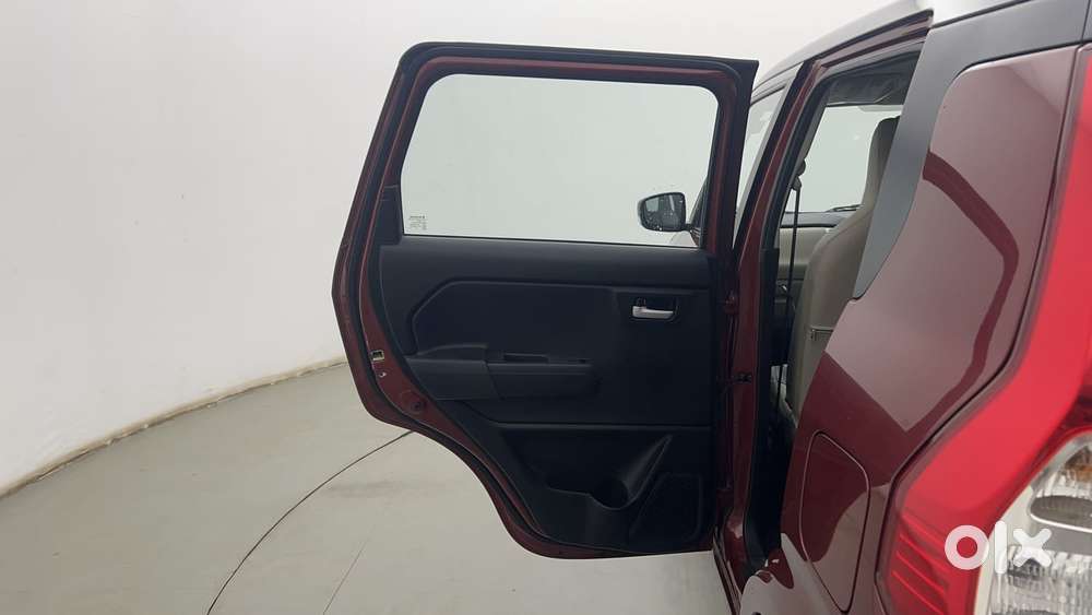 Maruti Suzuki Wagon R 1.2 Zxi Plus Dual Tone, 2022, Petrol