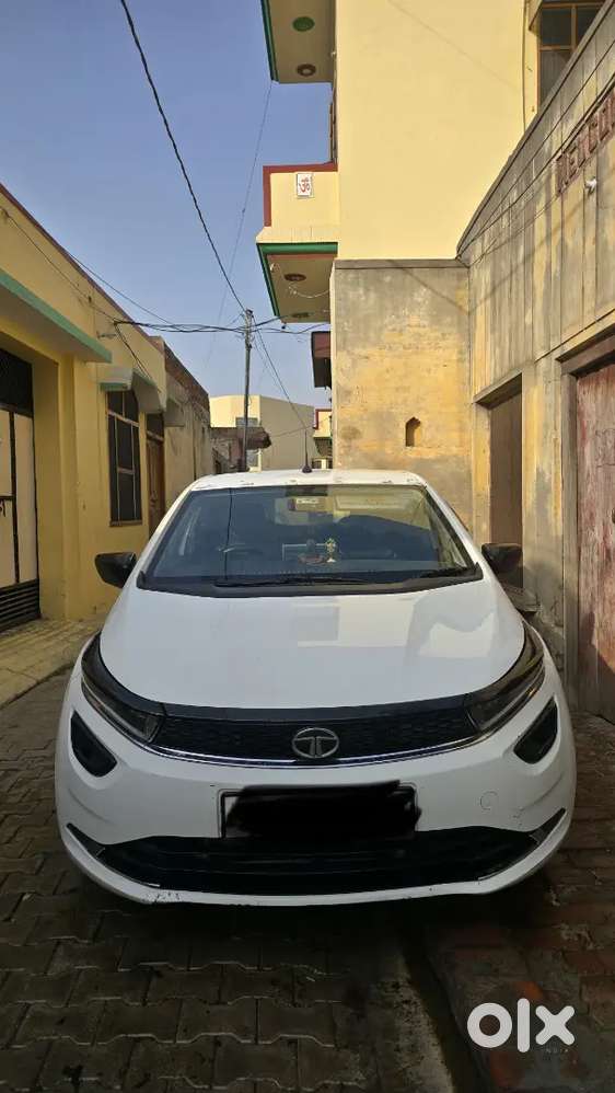 Tata Altroz 2022 Petrol 65000 Km Driven