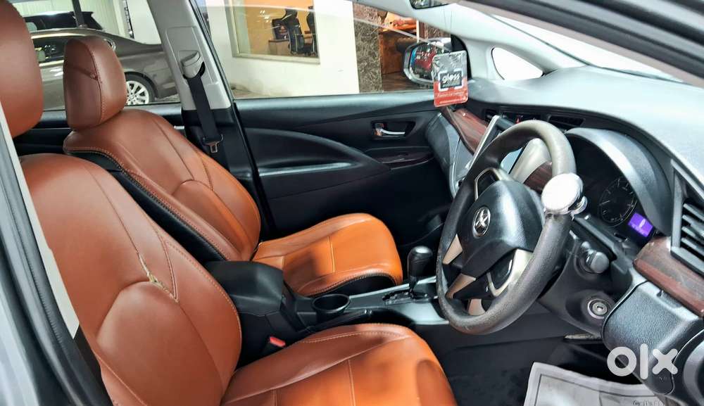 Toyota Innova Crysta 2.8 Gx At 8 Seater, 2018, Diesel