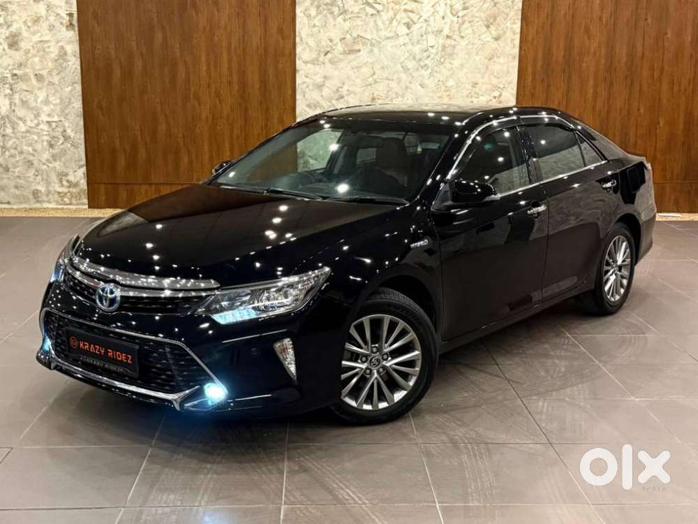 Toyota Camry Hybrid, 2018, Petrol