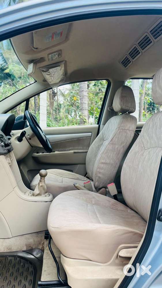 Maruti Suzuki Ertiga Zxi, 2015, Petrol