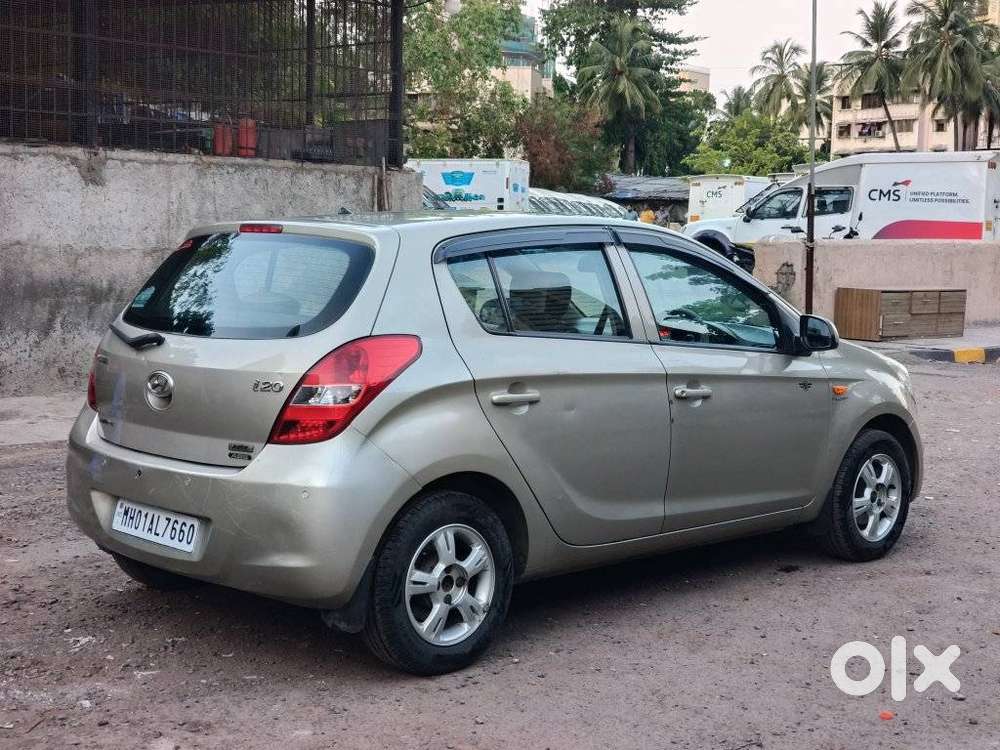 Hyundai I20 1.4 Asta (at), 2010, Petrol