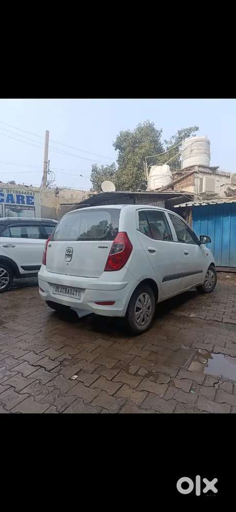 Hyundai I10 Nov - 2013 60000 Km Driven