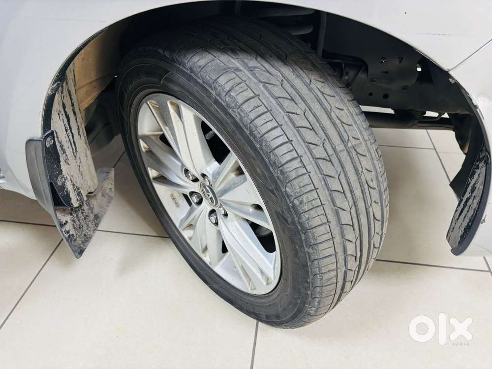 Toyota Innova Crysta 2.4 Zx Mt, 2019, Diesel