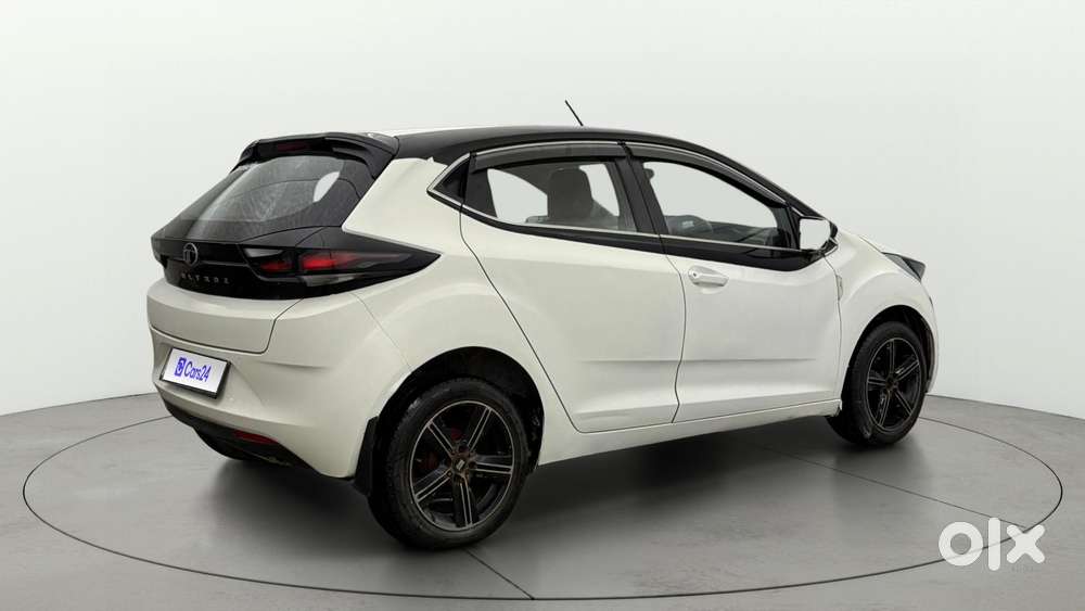 Tata Altroz 1.2 Xe, 2021, Petrol