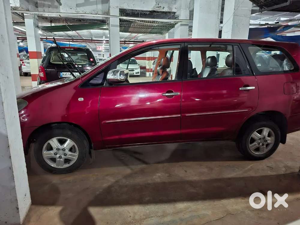 Single Owner Mint Condition Toyota Innova 2.5 2007