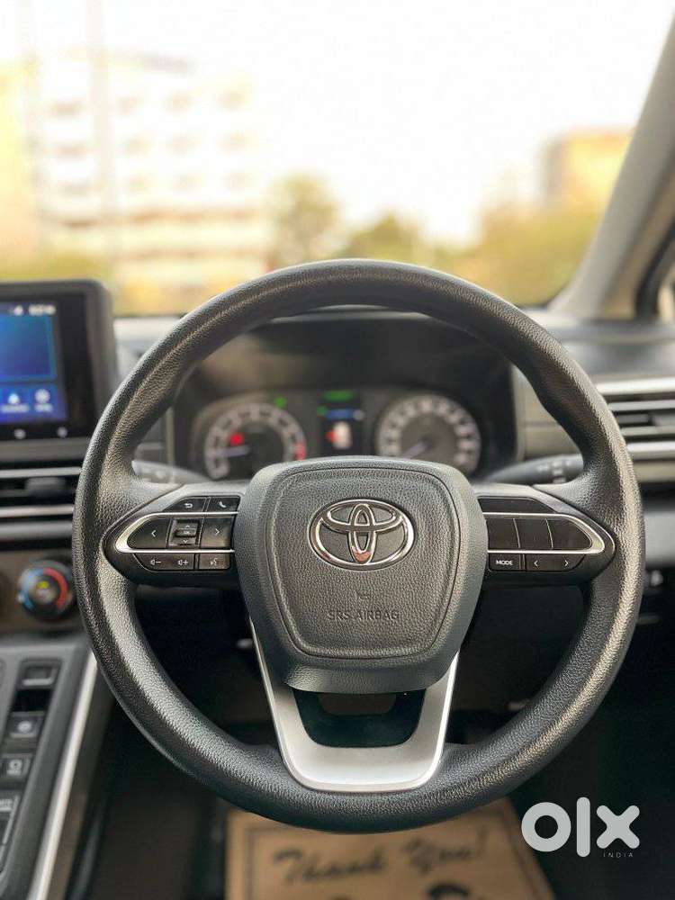 Toyota Innova Hycross 2.0 Gx 8 Str, 2025, Petrol