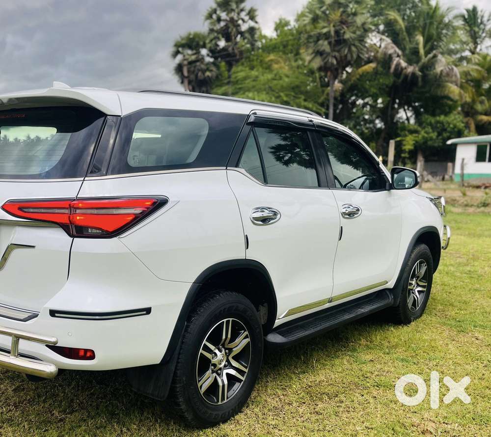 Toyota Fortuner 4x2 Mt 2.8 Diesel, 2023, Diesel