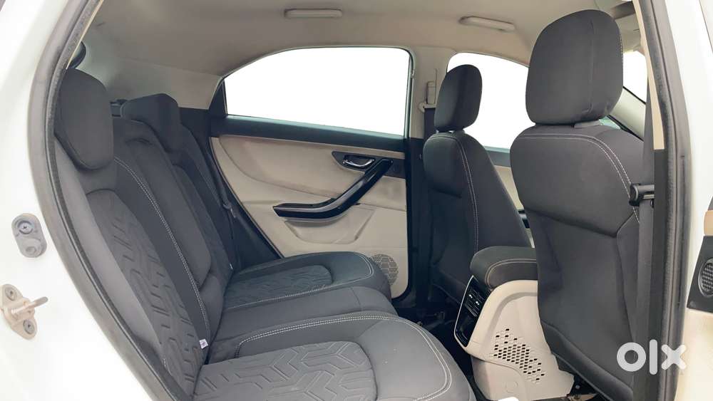 Tata Nexon 1.2 Revotron Xz Plus, 2023, Petrol