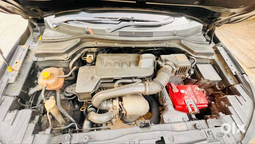 Mahindra Xuv300 W8 Option Diesel, 2019, Diesel