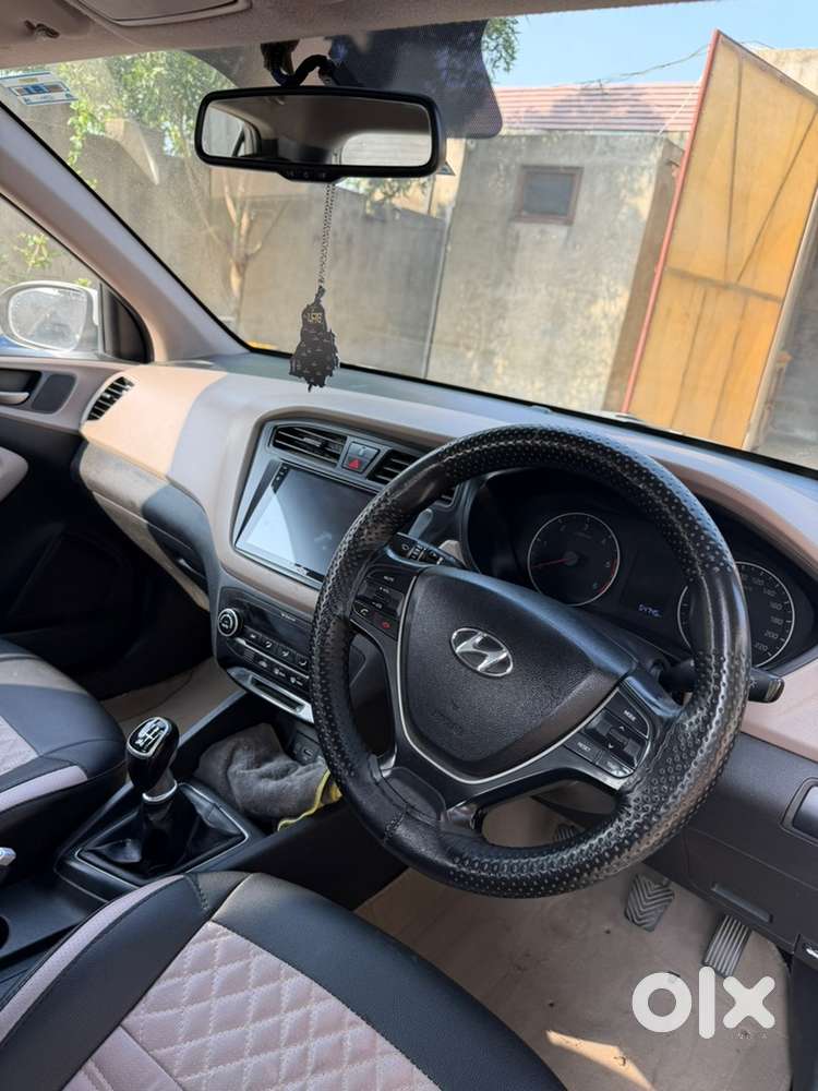 Hyundai I20 2015 Diesel 56000 Km Driven