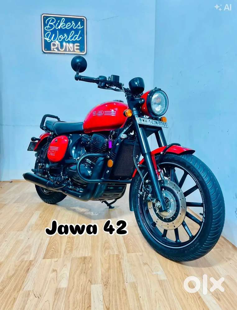 Jawa 42 / classic legend / cruiser / jawa 42 bobber