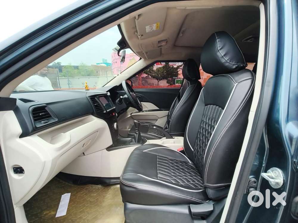 Mahindra Xuv300 W6, 2023, Petrol