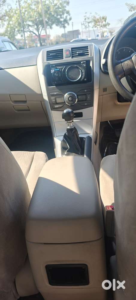 Toyota Corolla Altis 2010-2013 Diesel D4dg, 2012, Diesel