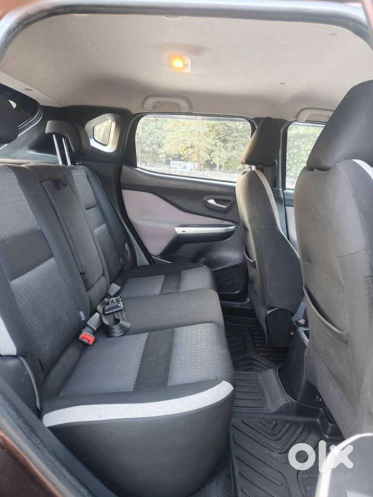 Nissan Magnite 1.0 Xv Turbo Dual Tone, 2022, Petrol