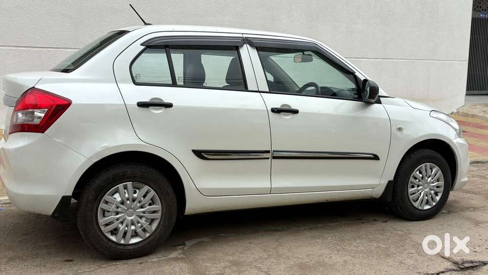 Maruti Suzuki Swift Dzire 1.3 Vxi, 2021, Cng & Hybrids