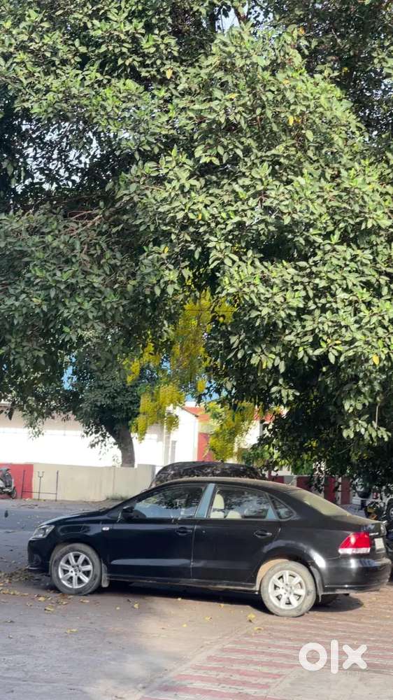 Volkswagen Vento 2011 Highline Petrol