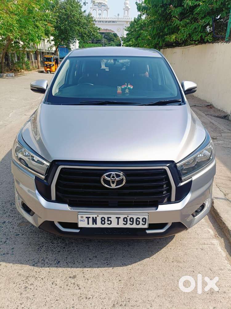 Toyota Innova Crysta [2020-ongoing] 2.4 Gx 8 Str, 2023, Diesel