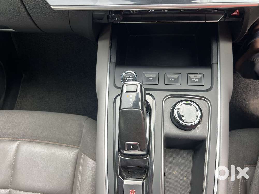 Citroen New C5 Aircross Shine, 2022, Petrol