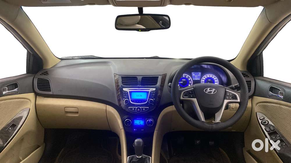 Hyundai Verna Fluidic 1.6 Vtvt Sx, 2013, Petrol