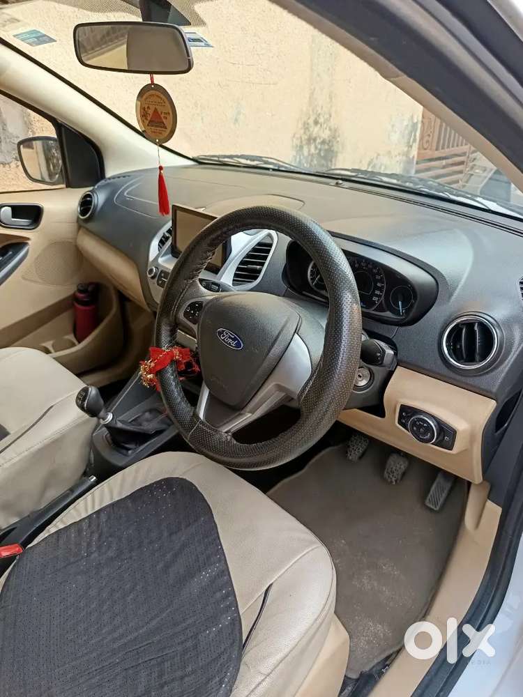 Tyres New Connection Bettery Good Condition One Hand Use Car