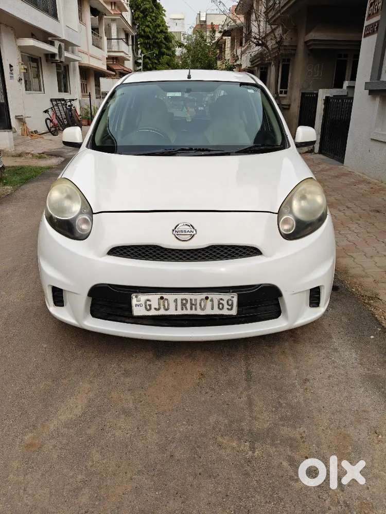 Nissan Micra Active 2014 Petrol