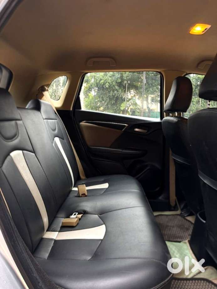 Honda Jazz V Cvt, 2017, Petrol