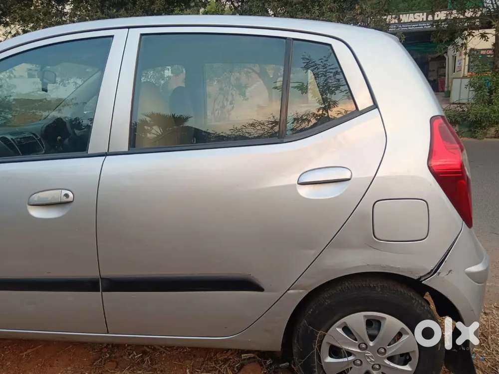 New Tyres Full Ac Is Working Good And Interior Also Newly Modified